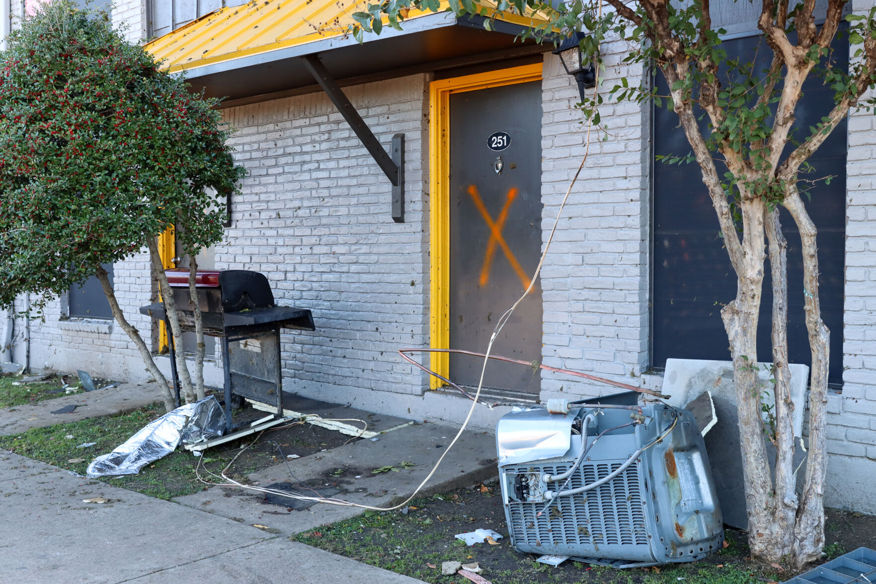 Photos: EF2 tornado in Arlington leaves roof damage, collapsed buildings in its wake